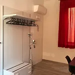Casa de hóspedes Triquetra 3*